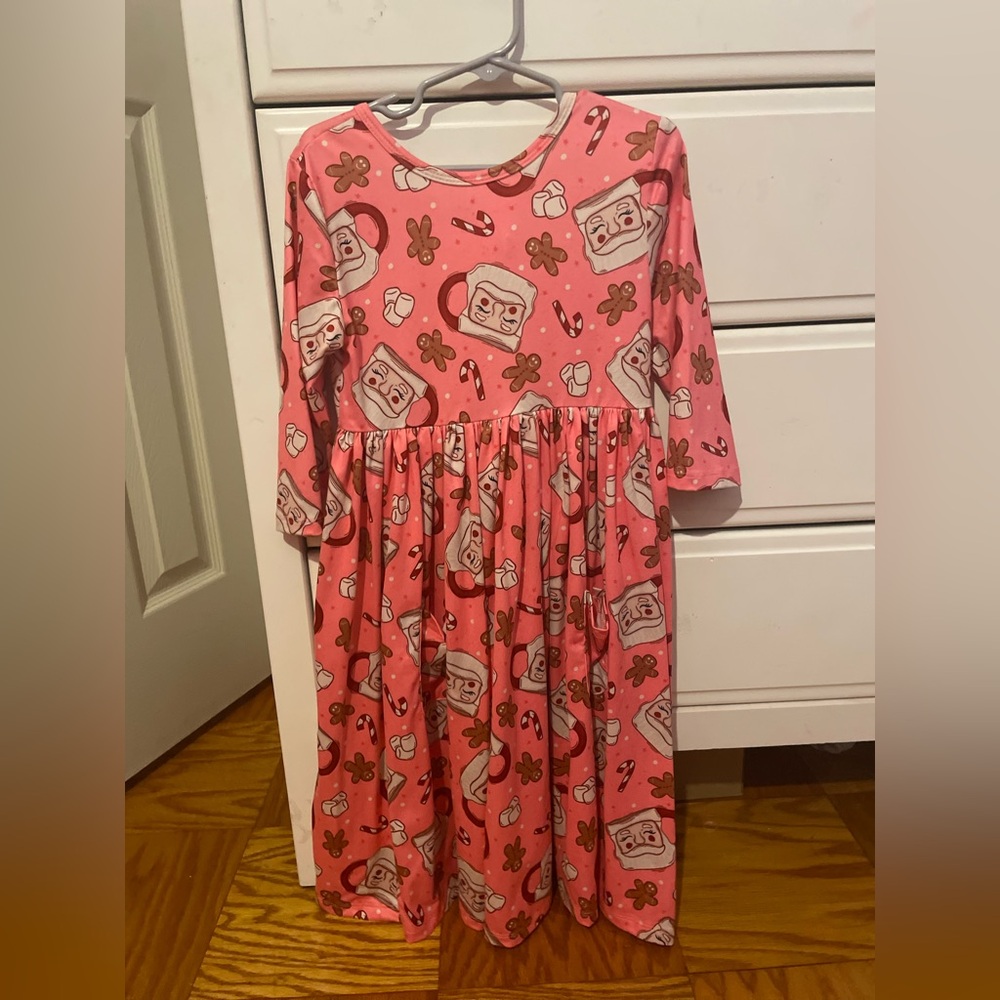 Girls dress